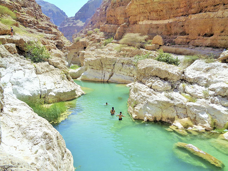 Muscat to Sur via Wadi Shab